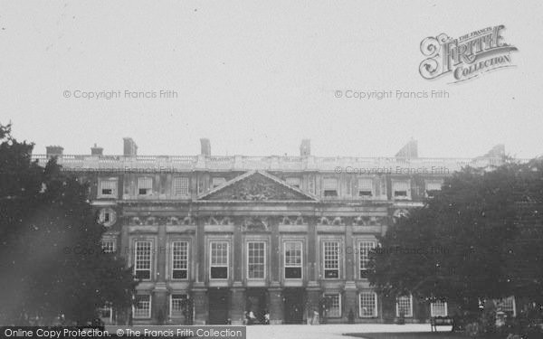 Photo of Hampton Court, c.1900