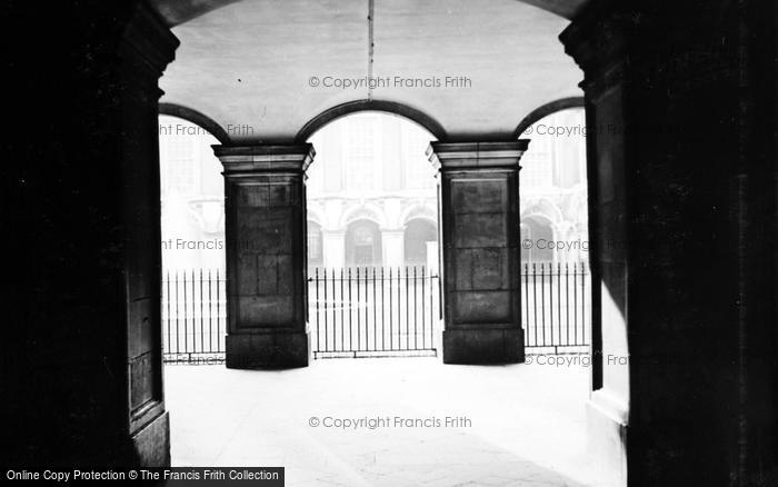 Photo of Hampton Court, c.1937