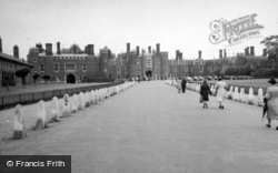 c.1950, Hampton Court