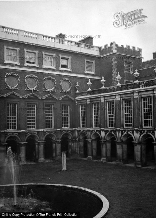 Photo of Hampton Court, Fountain Court c.1950
