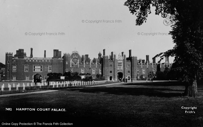 Photo of Hampton Court, Palace c.1900