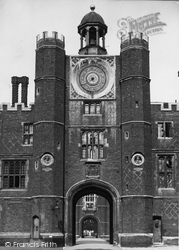 Palace Clock Tower 1947, Hampton Court