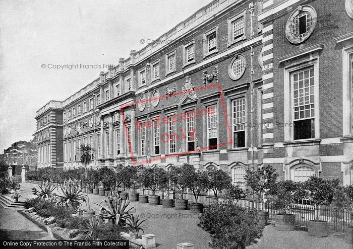 Photo of Hampton Court, Palace, The Terrace c.1895