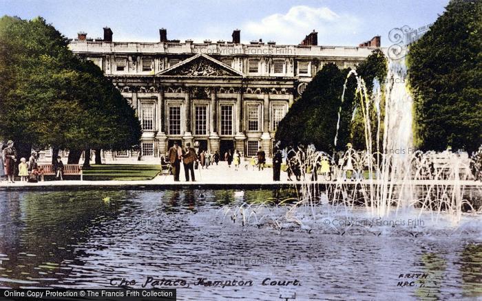 Photo of Hampton Court, The Palace 1947