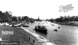The River Thames c.1960, Hampton Court
