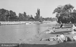 The Thames c.1950, Hampton Court