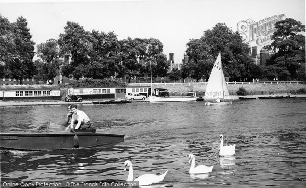 Photo of Hampton Court, The Thames c.1960