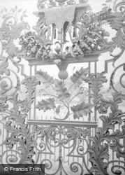 Tijou Screen c.1937, Hampton Court