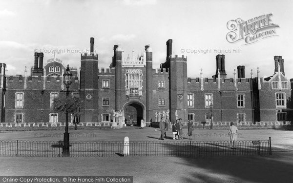 Photo of Hampton Court, West Front c.1955