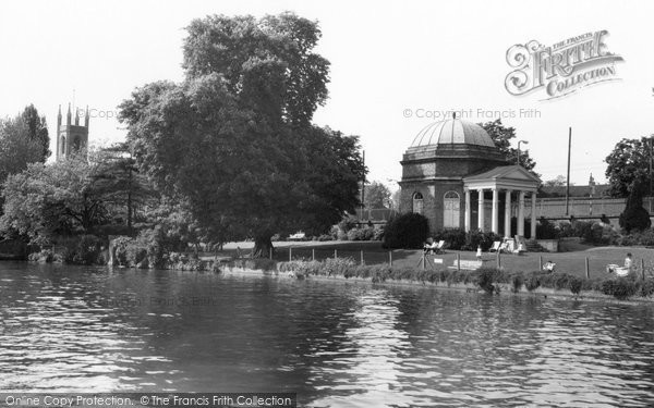 Photo of Hampton, Riverside Gardens 1961