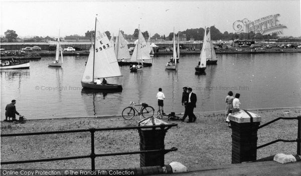 Photo of Hampton, The River Thames c.1955