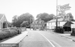 Warehorne Road c.1960, Hamstreet