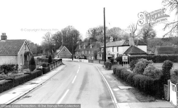 Photo of Hamstreet, Warehorne Road c.1965