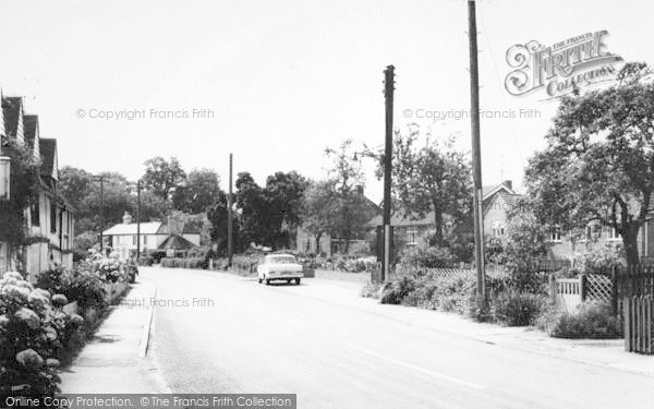 Photo of Hamstreet, Warehorne Road c.1965
