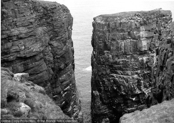 Photo of Handa, Cliffs 1960