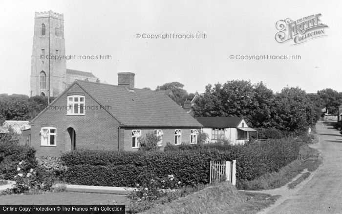 Photo of Happisburgh, North Walsham Road And The Church c.1955