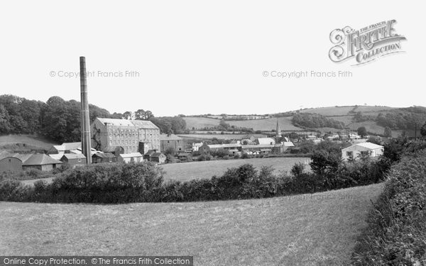 Photo of Harbertonford, c.1960
