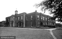 The Admin Block, Birmingham Blue Coat School c.1955, Harborne