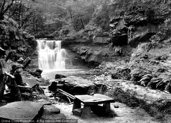 Photo of Harden, Goit Stock Falls 1923
