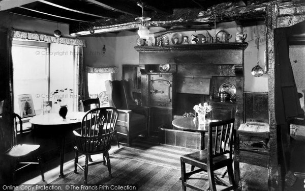 Photo of Hardraw, The Green Dragon Inn, The Bar Parlour c.1955