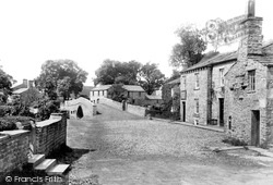 The Village 1900, Hardraw