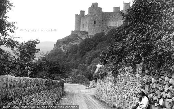 Photo of Harlech, Castle 1930