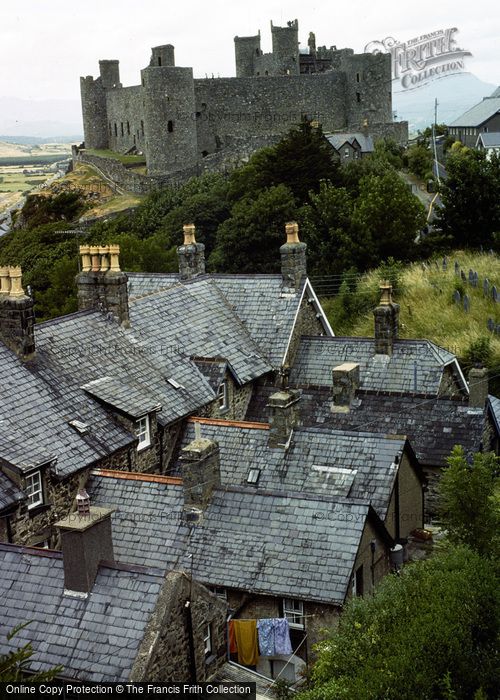 Photo of Harlech, Castle 1976