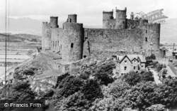 Castle c.1955, Harlech