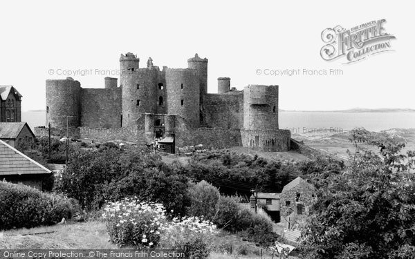 Photo of Harlech, Castle c.1960