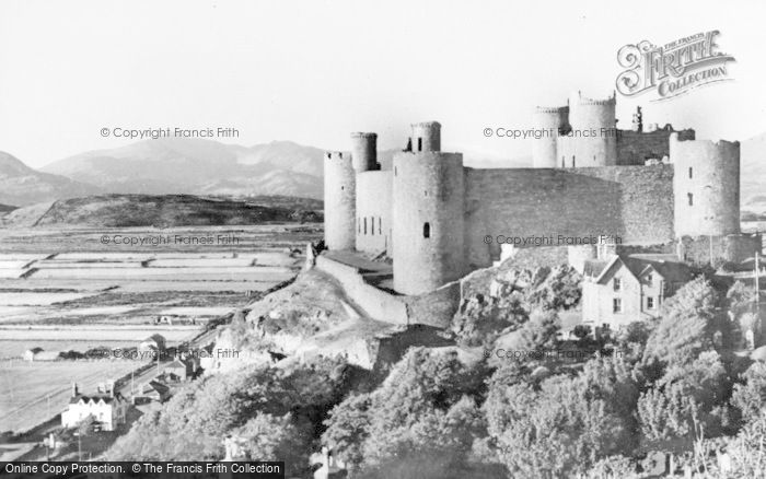 Photo of Harlech, Castle c.1960