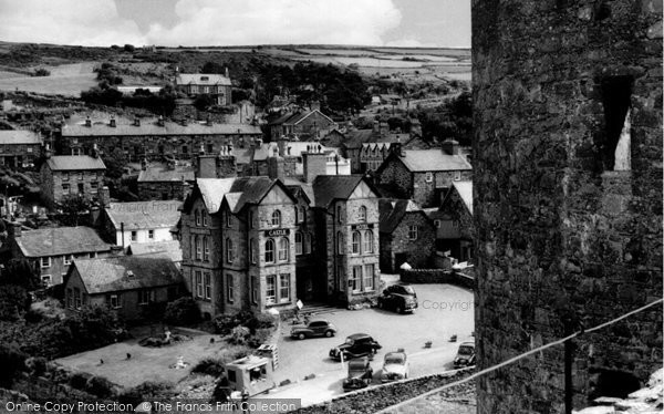 Photo of Harlech, Castle Hotel c.1960