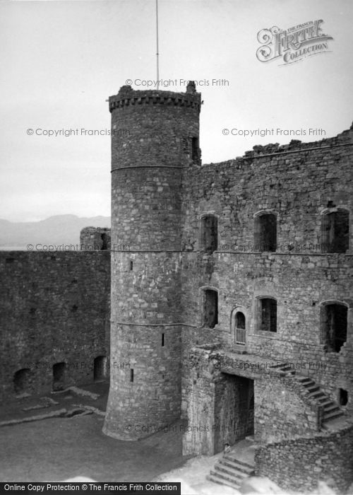 Photo of Harlech, Castle, The Rear Gatehouse 1952