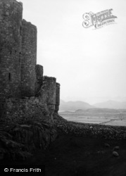The Castle Walls 1952, Harlech