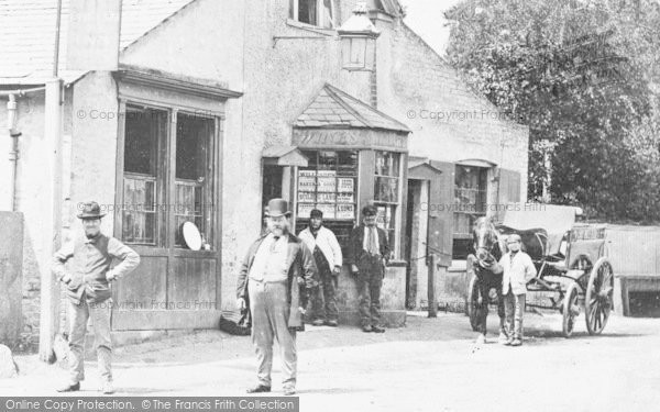 Photo of Harlesden, The Old Crown Inn c.1900