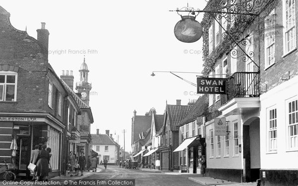 Photo of Harleston, The Thoroughfare c.1955