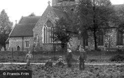 Boys By The Church 1903, Harlow