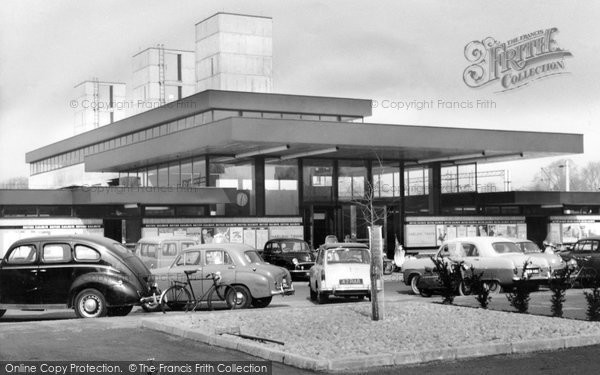 Photo of Harlow, New Town Station c.1960