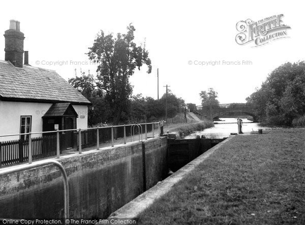 Photo of Harlow, Old Harlow Mill, Lock House And Bridge c.1955