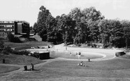 Harlow, Paddling Pool c1965