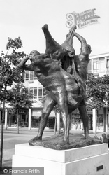 The Meat Porters Statue c.1965, Harlow