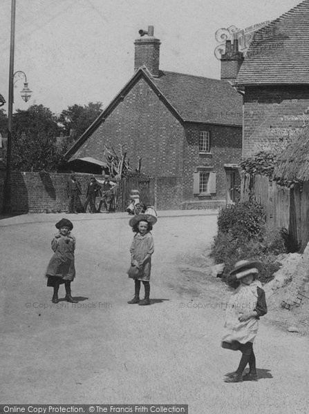 Photo of Harnham, Children In The Village 1906