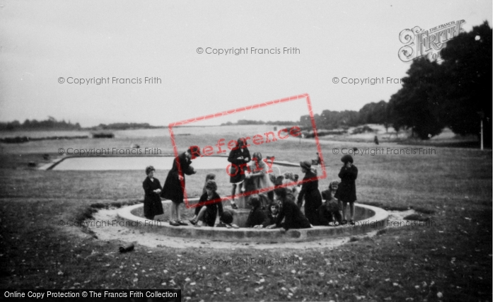 Photo of Harpenden, Children Playing On The Common c.1955