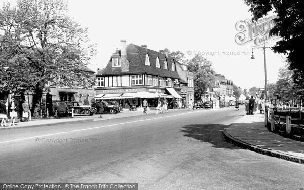 Photo of Harpenden, High Street c.1955