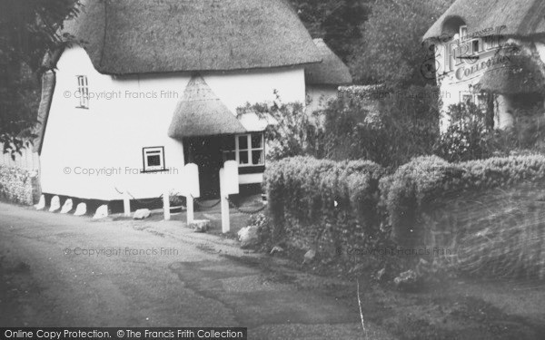 Photo of Harpford, Podbury's Cottage c.1960