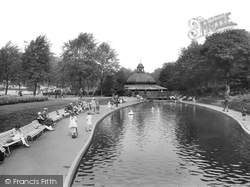 Children's Pool, Valley Gardens 1925, Harrogate