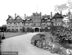 College 1927, Harrogate