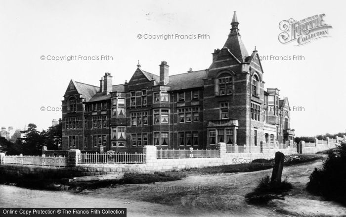 Photo of Harrogate, Home For Incurables 1902