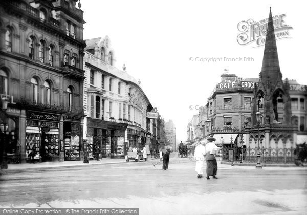 Photo of Harrogate, James Street 1914