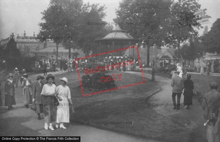 Photo of Harrogate, Morning Band In Crescent Gardens 1921