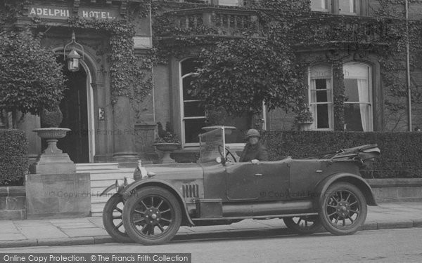 Photo of Harrogate, Motor Car, Adelphi Hotel 1924
